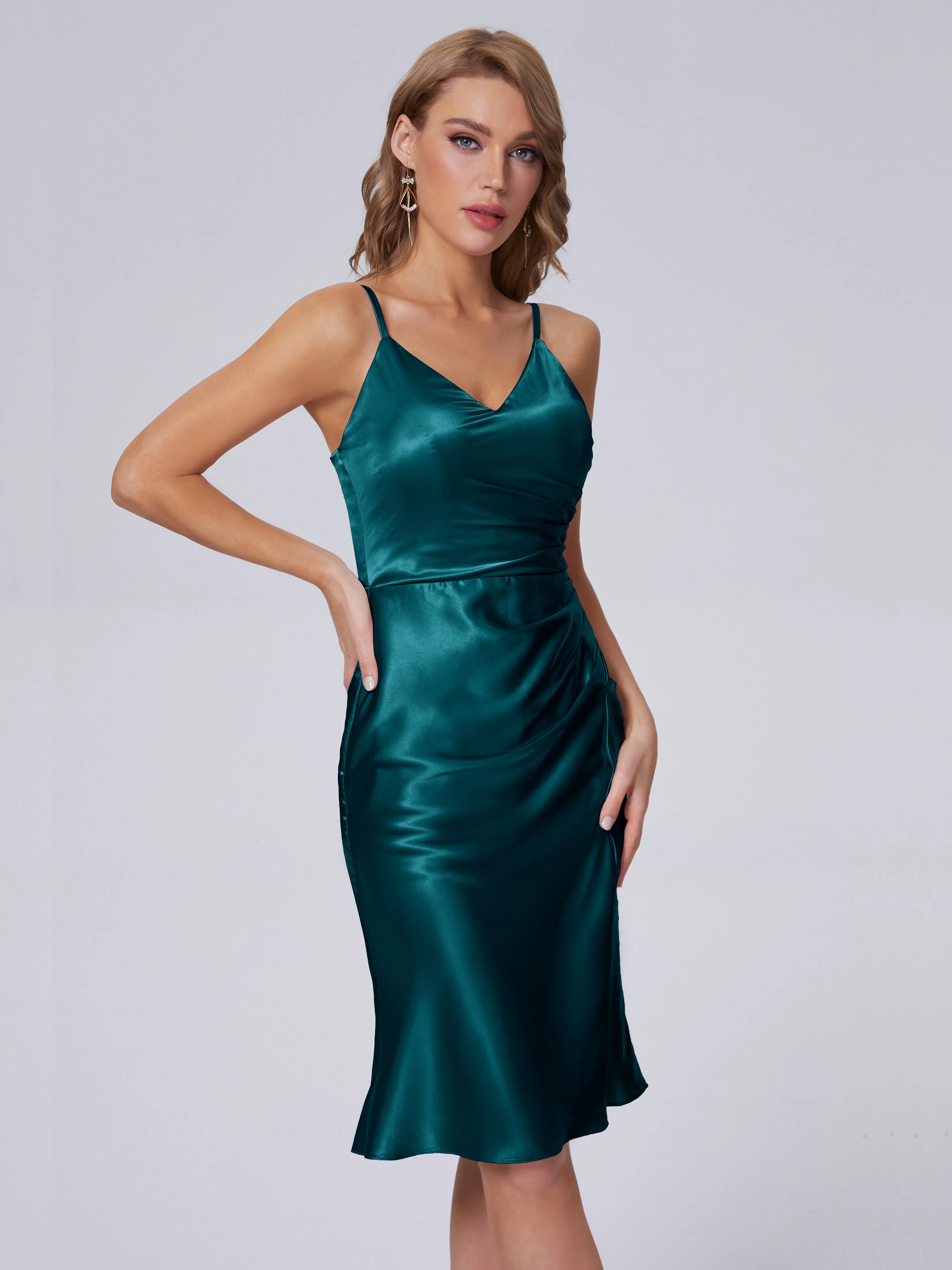 Amara Cute Knee-length Soft Satin Bridesmaid Dresses