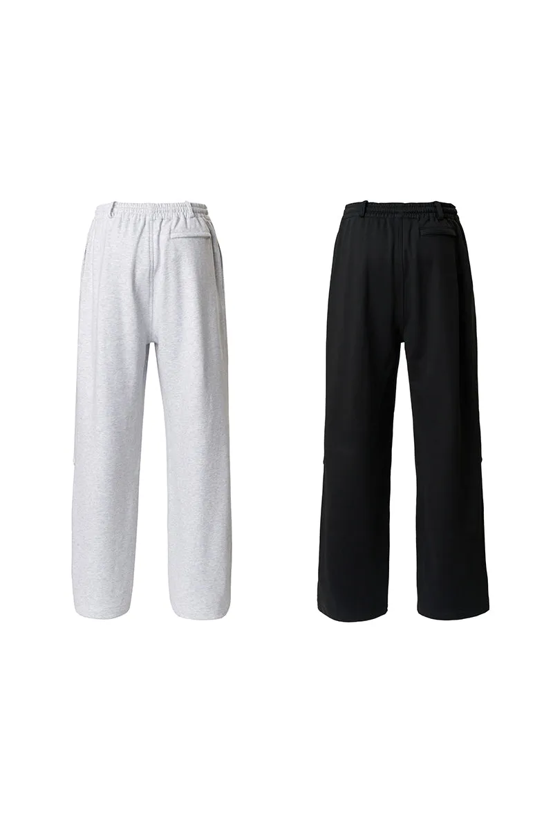 Loose Pleating Sweatpants